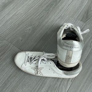 LIKE NEW Golden Goose Sneakers